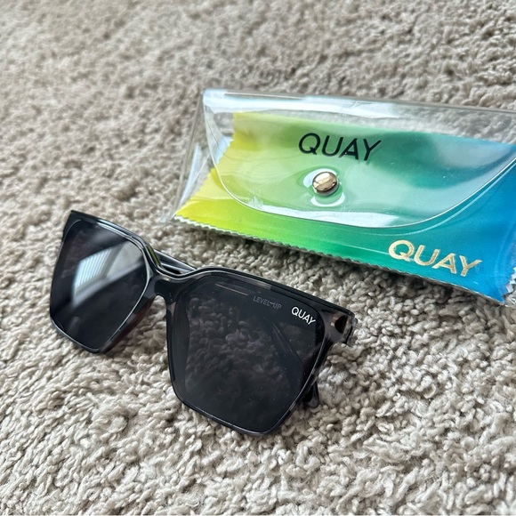Quay Level Up Dark Tortoise Sunglasses